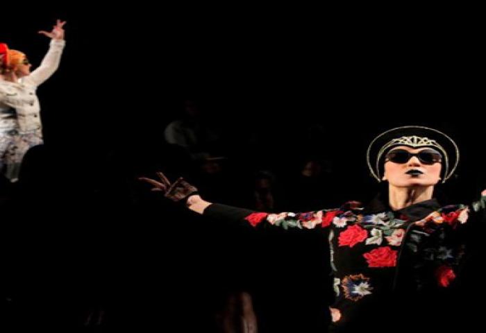 Gemerlap New York Fashion Week